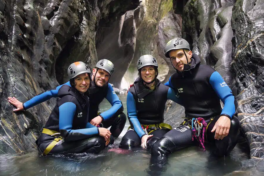 BDE et étudiants canyoning
