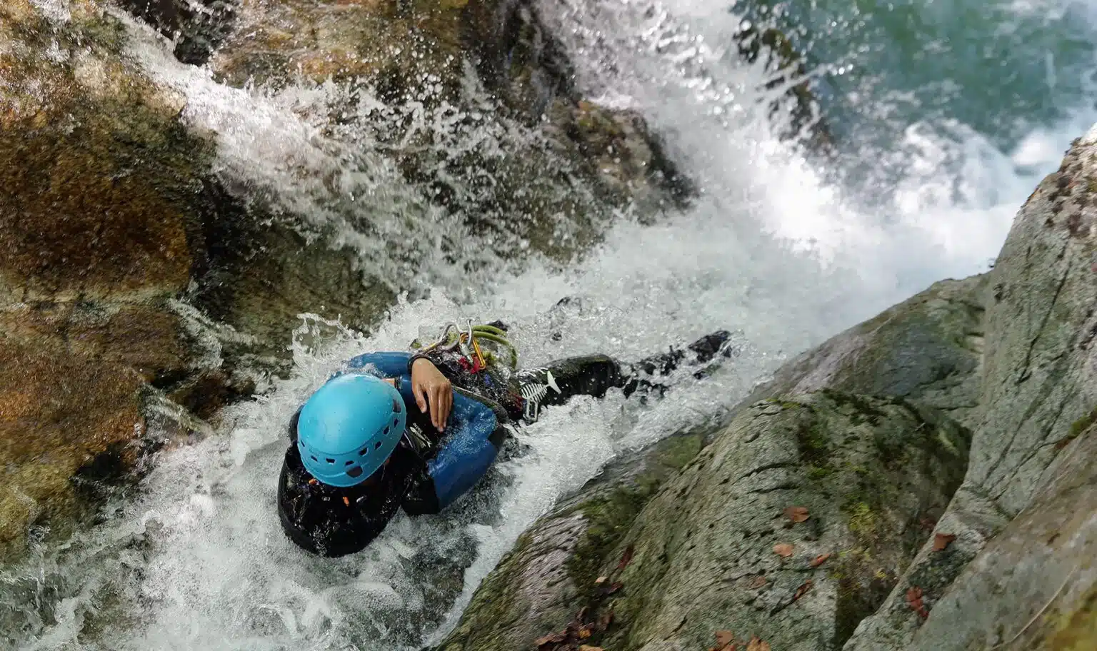 Découvrez le Canyoning près de Pau avec EXPERIENCE Canyon