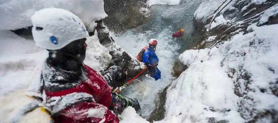 Tarifs canyoning hivernal