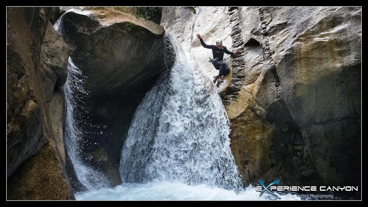 1 Poste de Moniteur de canyonisme (H/F) - Eté 2025